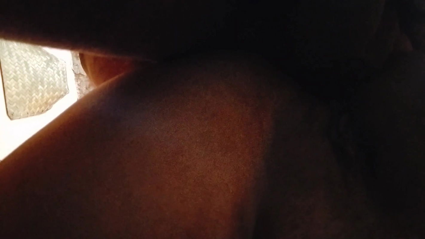 Bhabhi ko gand marwana ka mann keya to madhu ki gand me pura Lund dal deya