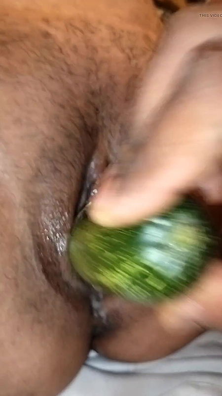 Bihari bhabhi kheera sa muth mare or chut sa Pani nekala