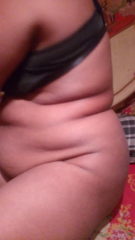 College giral show his pussy