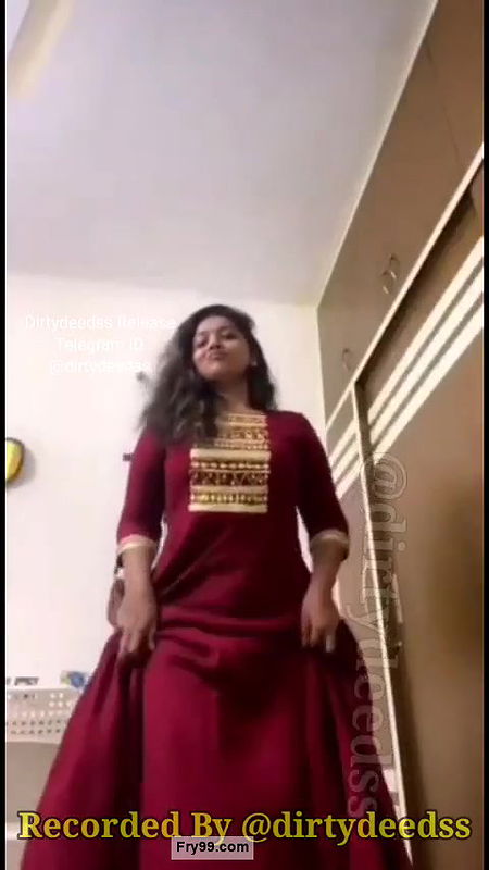 Most Demanded Telegu Actress Priya Pullvai First Time Noode With Face