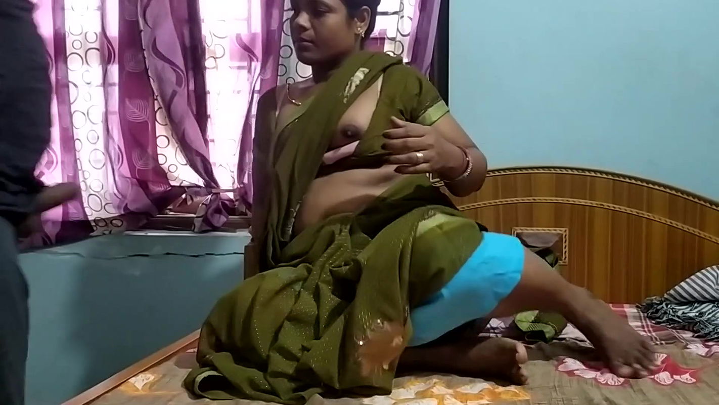 Professor Priya Sen fucking hard and riding cock in saree with her Boyfriend on Xhamster 2023