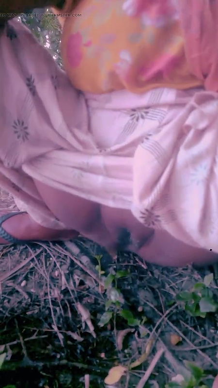 pussy fingaring in the jongal