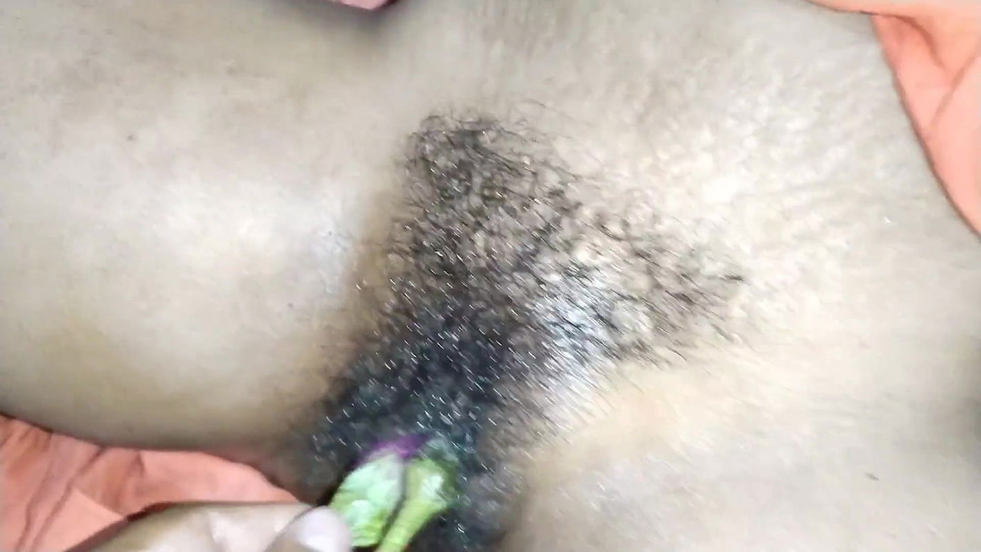 Pussy in Brinjal Anal trying sex