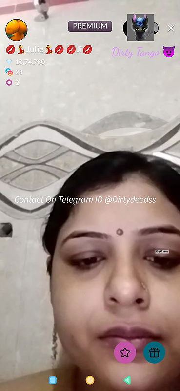 Julie Ji – First Nude on Tango