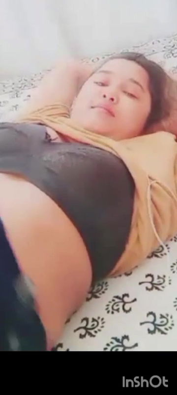 Beautiful Tiktoker Showing