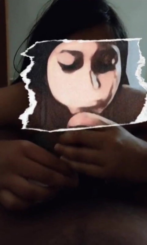 Cute gf giving bj