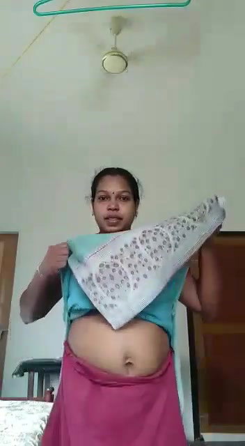 Desi bhabhi making video for lover