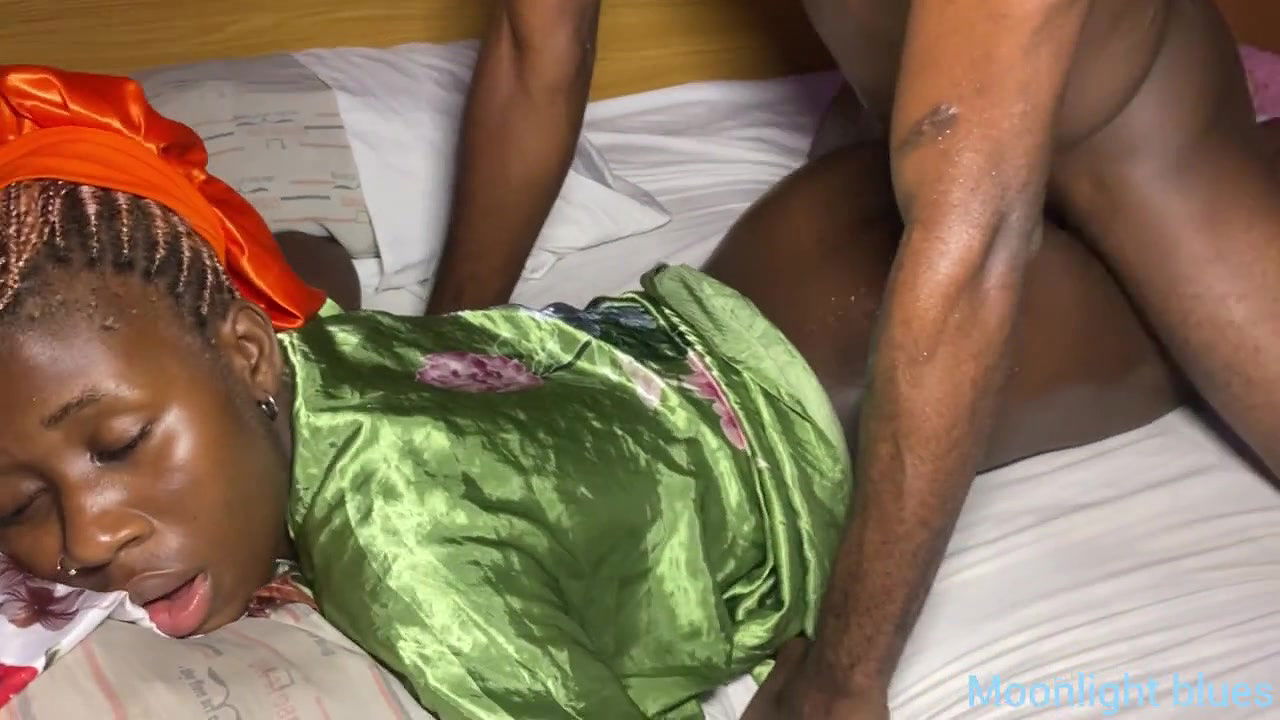 Stepbrother Caught Ebony Teen Stepsister Masturbating and Offered Her BBC to Enjoy for the Night  Fap