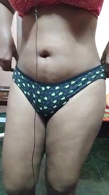 Ramya ரம்யா Tamil பொன்னு