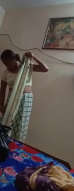 Desi Bhabhi with Yngr devr