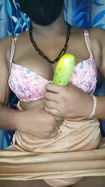 Pooja tamila
