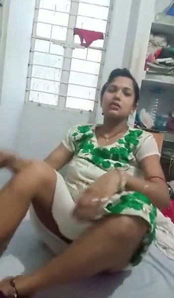 Desi Cutee Saaali weraring Panty aftr showing jiijaaaji