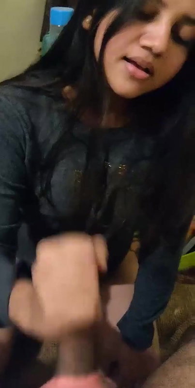 DEsi Cuteee gf Helping