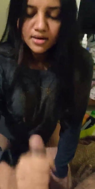 DEsi Cuteee gf Helping