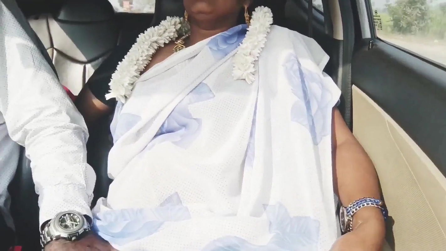 Indian Bhabhi Car Sex. Telugu Bhabi Car Long Drive for Fucking with Stepson