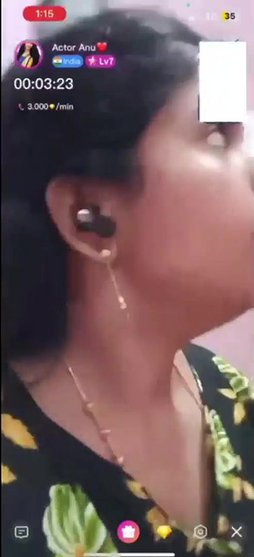 Actor Anu Boobs Show