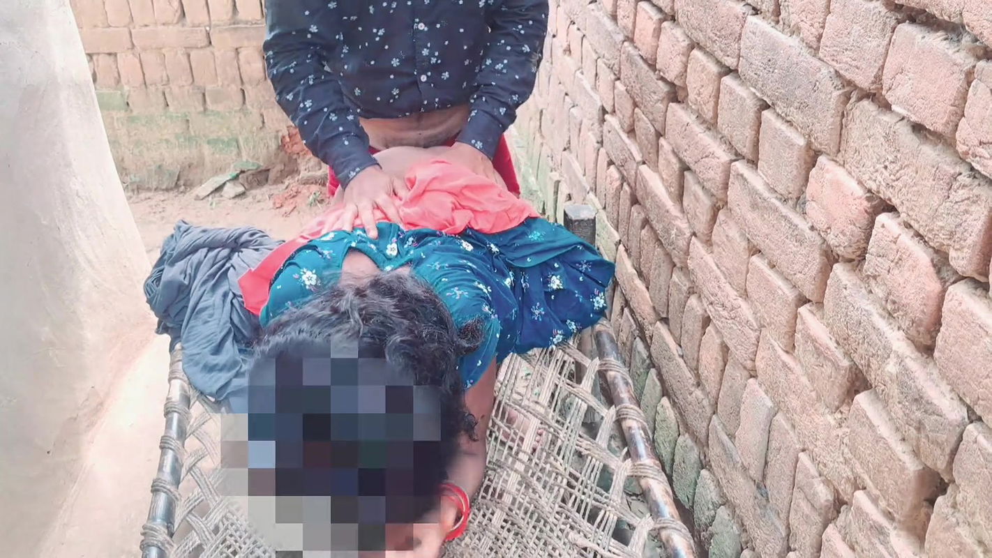 Indian slut outdoor in gets pussy fuck by young boyfriend