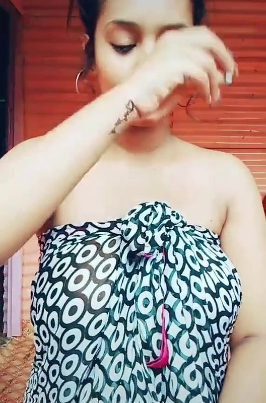 Desi Cutie See Thru tiktok