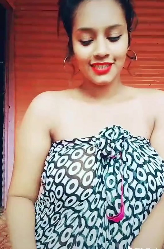 Desi Cutie See Thru tiktok