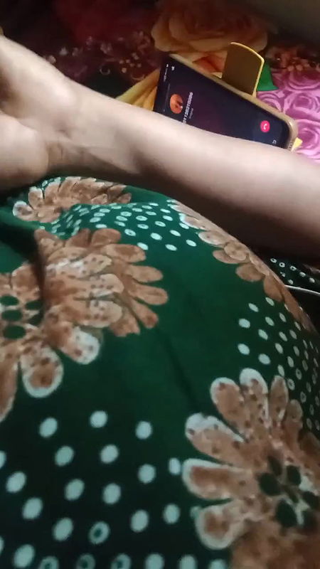 After friends played with my wife, I poured the material on her stomach