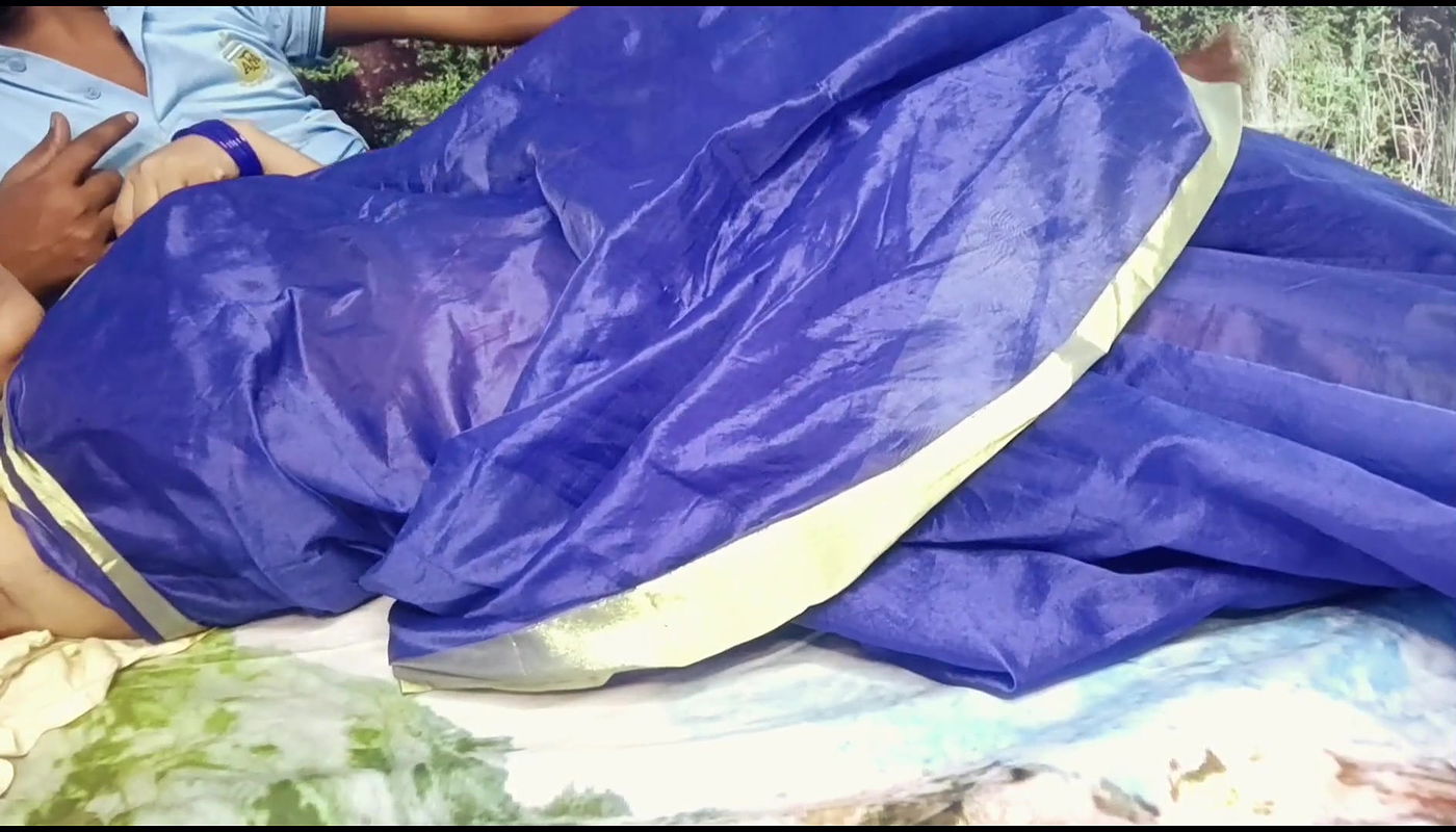 I had sex with elder sister by talking dirty