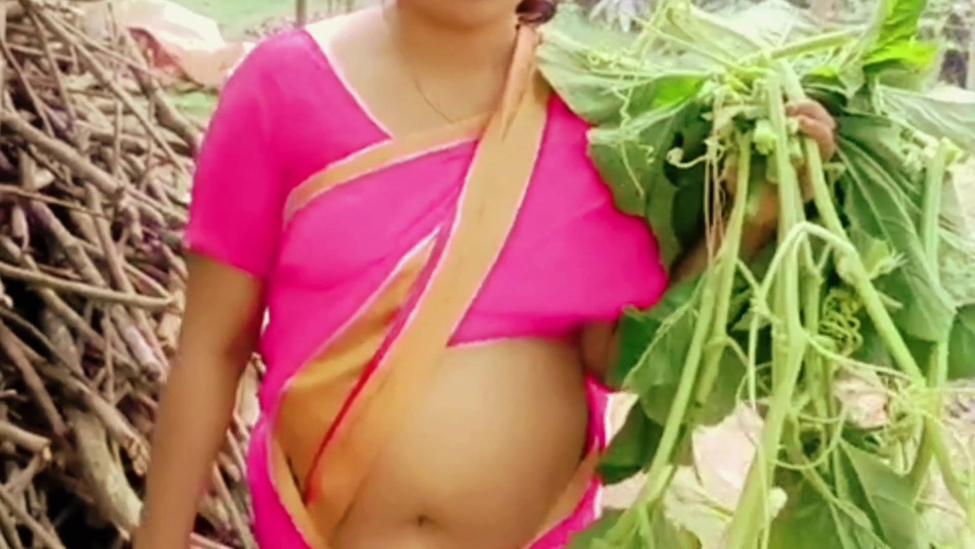 Neighbor bhabhi by having sex with mischievous devar