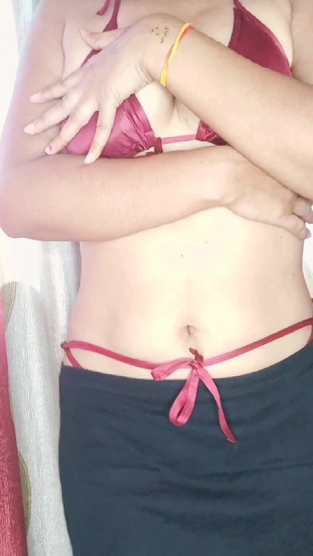 Indian vlogger mahi-2