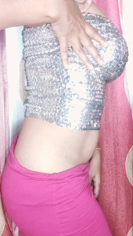 Indian vlogger mahi-1