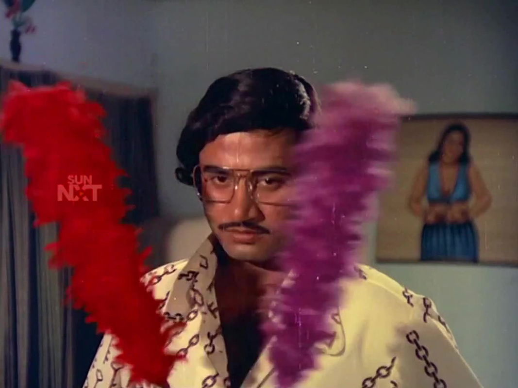 Sexy cou-ple stops in a highway to fuck and records it