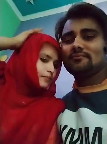 Desi Didi with neighbr lover