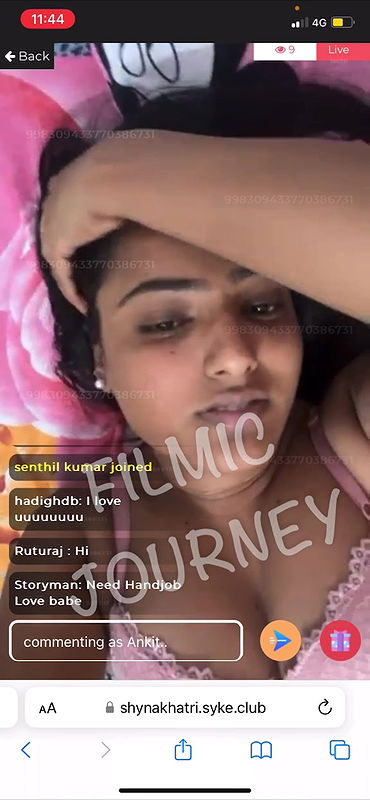 Actress Shyna Khatri Accidental Nipslip Live Show With Face