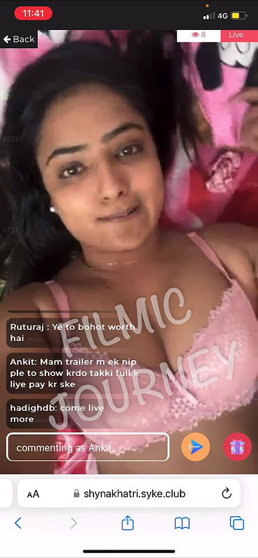 Actress Shyna Khatri Accidental Nipslip Live Show With Face