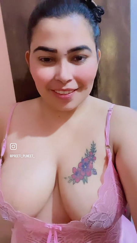 Preeti Puneet Show Nipples in a See-Through on Cam