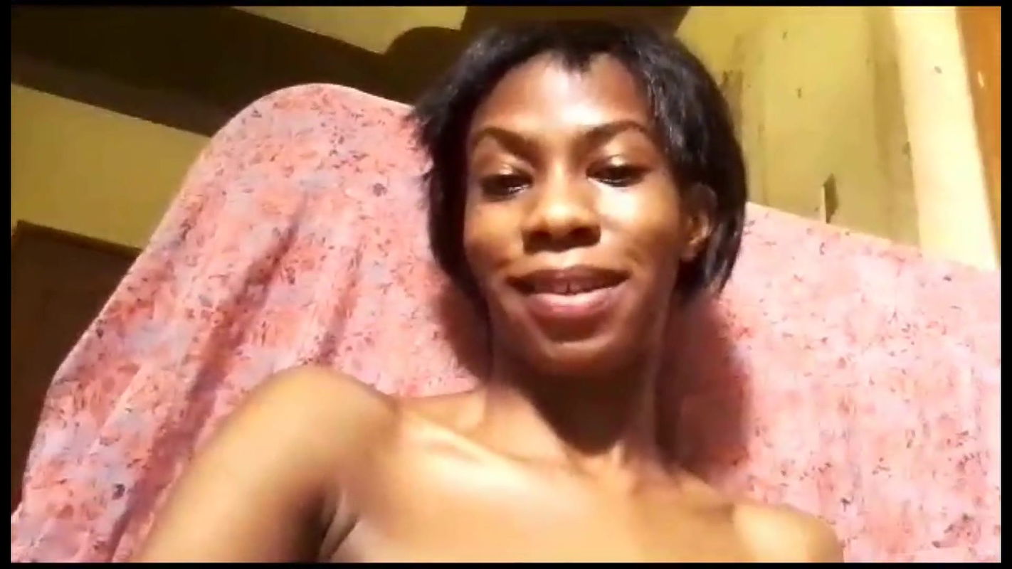 Brushing My Cunt with a Toothbrush