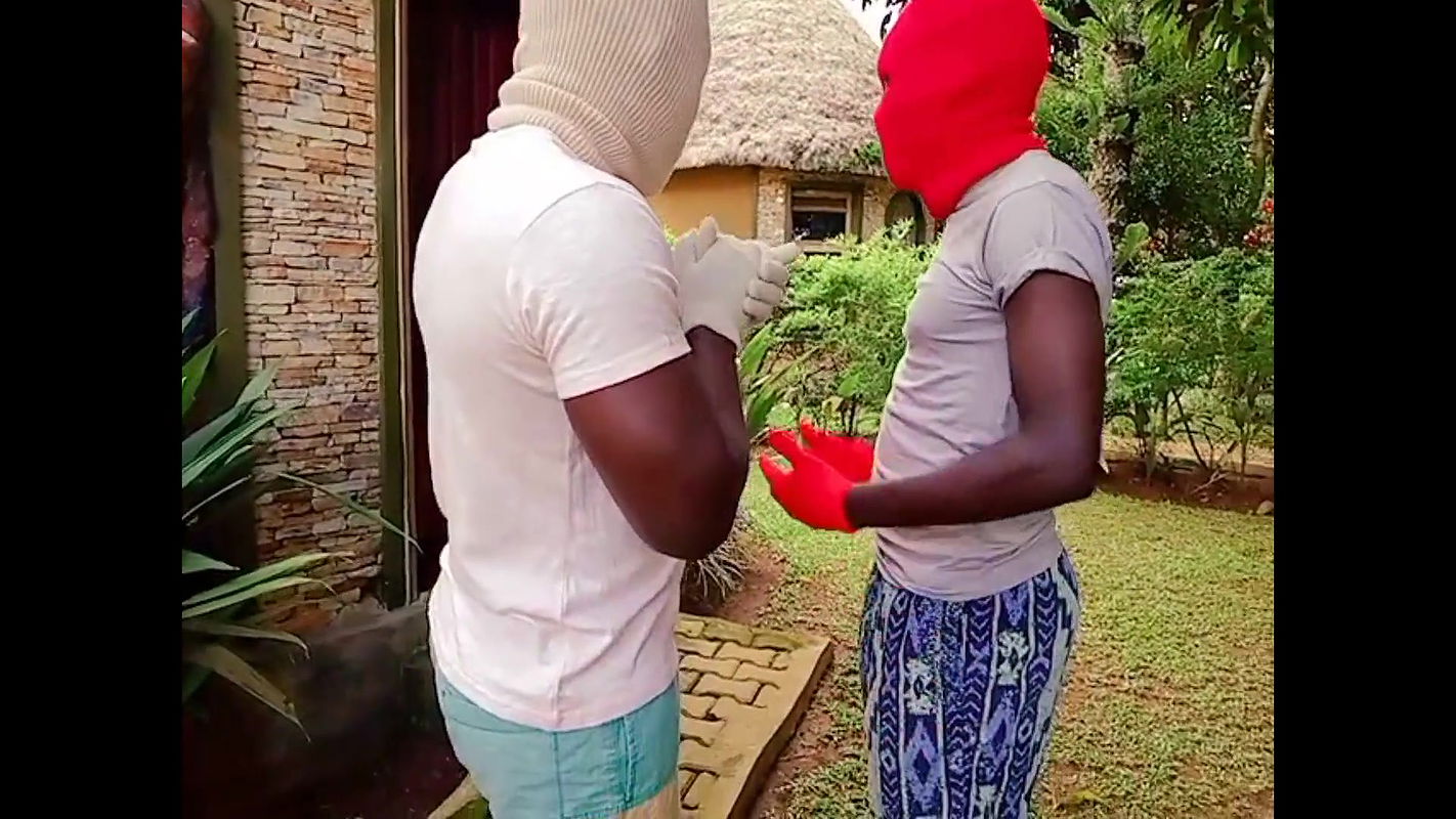 Holiday Cabin 3-some Hot Fuck