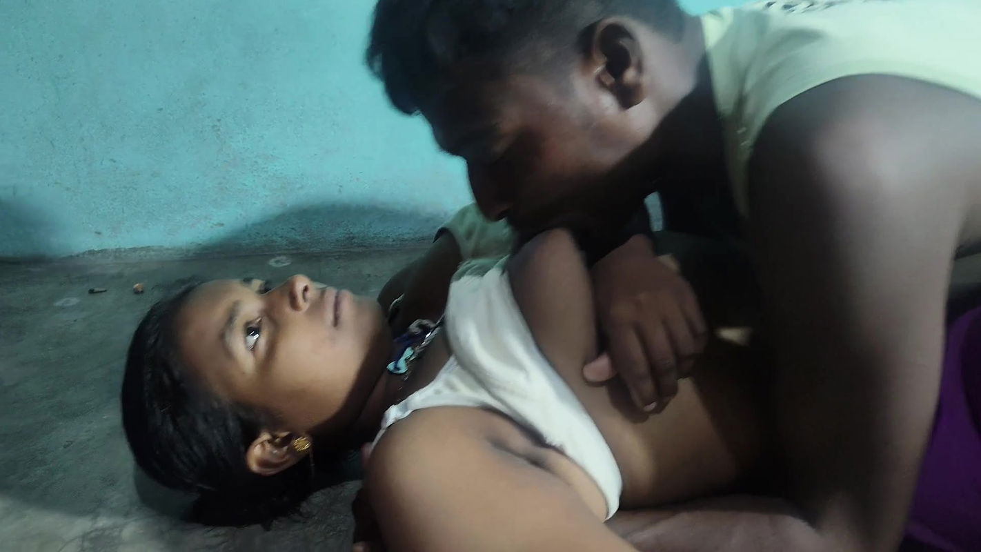 Beutiful full sex in home