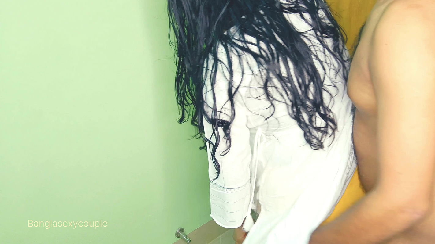 A beautiful girl working, fucking with big brother