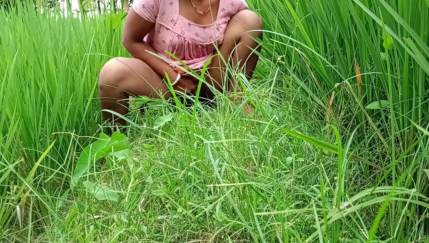 Hindi audio You go to eat rice bhabhi pussy He finished sex with his fingers