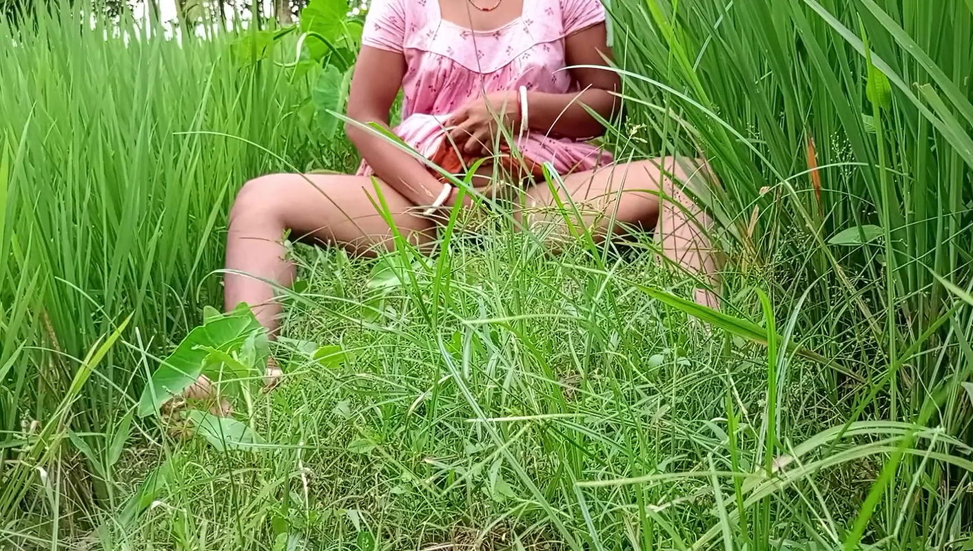 Hindi audio You go to eat rice bhabhi pussy He finished sex with his fingers