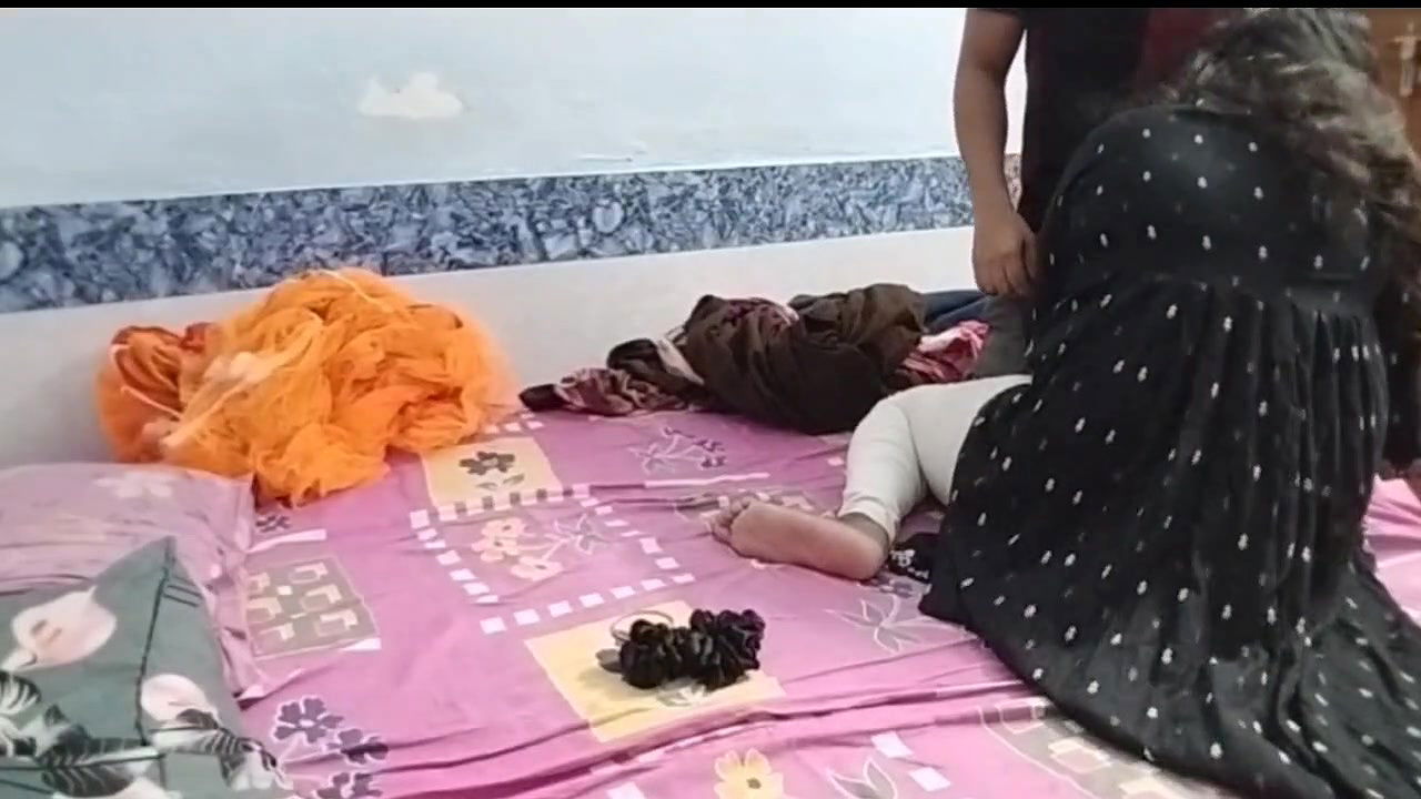 Baby apki gf hu randi nahi – Indian gf bf desi hardcore sex in doggy