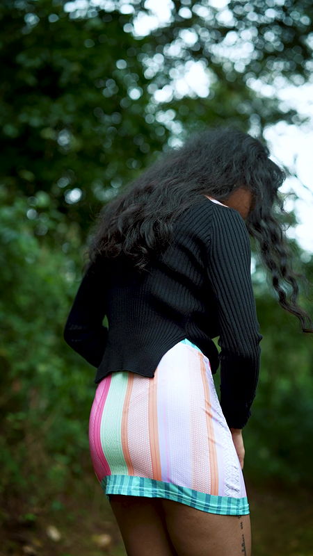 Resmi Nair Nude Trip App Content