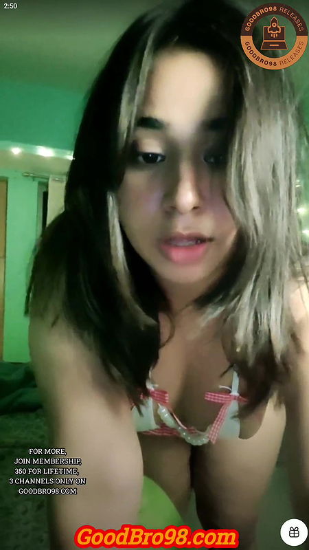 Tango Girl Diya In Sexy String Bikini Live