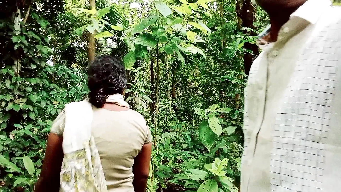 Desi wife fucking in outside with young boyfriend