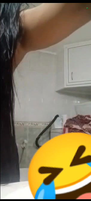 Sexy Gf Showing Lover