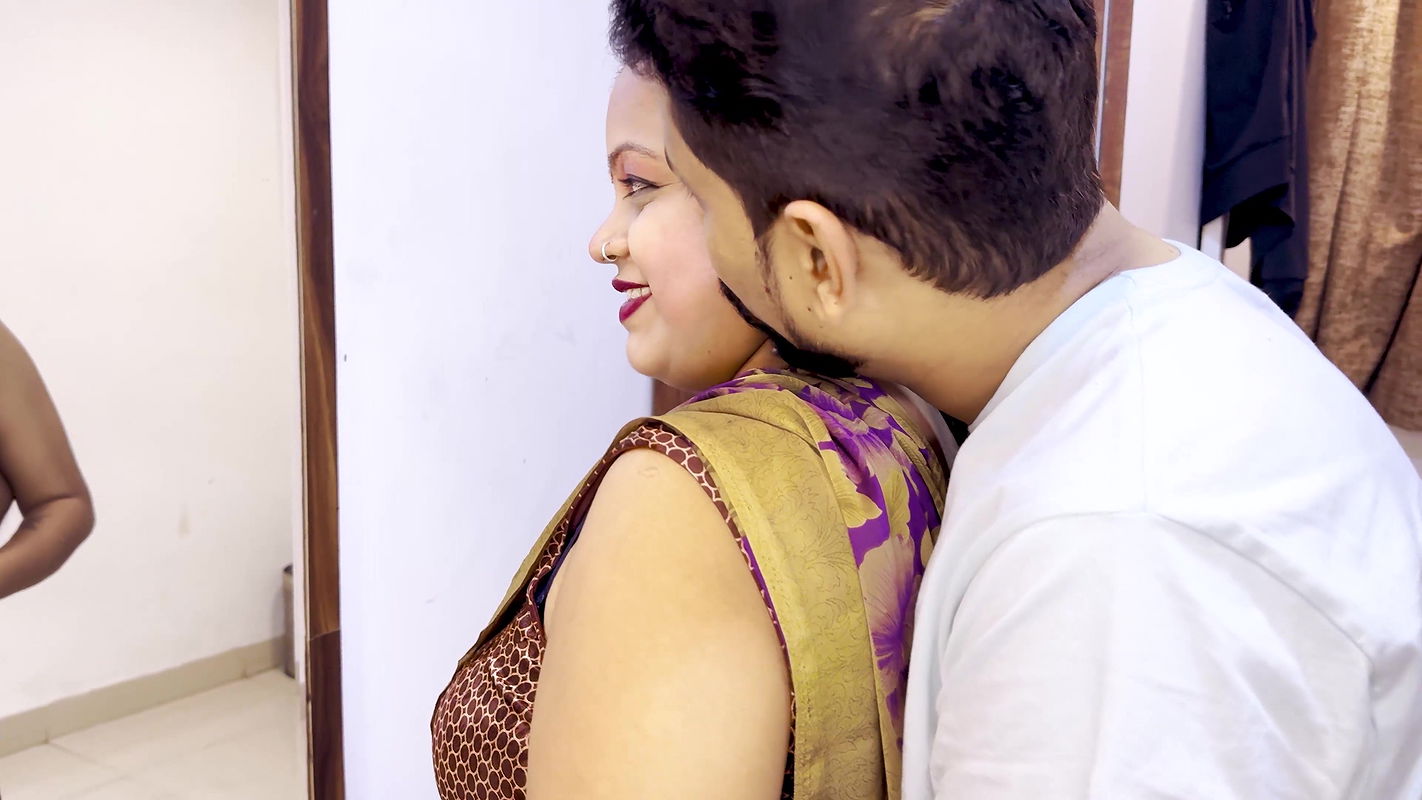 Indian Desi Mature Couple Homemade Sex in Hindi Audio