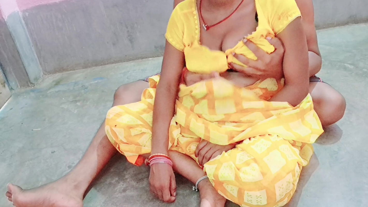 Big Boobs Desi Stepmom Fucked Hard by Her Stepson in the hot night