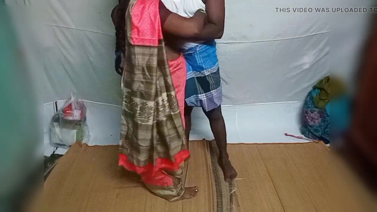 Indian real couple excellent sex and blowjob homemade