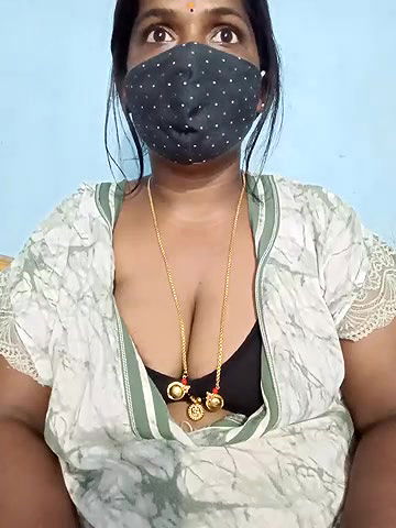 Stripchat-Public.Show-f-Renuma-2024.07.04.063632