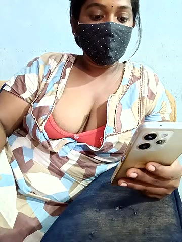 Stripchat-Public.Show-f-Renuma-2024.07.01.092433