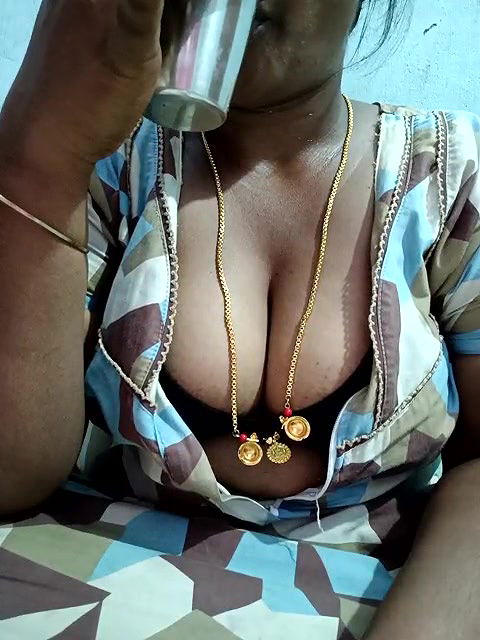 Stripchat-Public.Show-f-Renuma-2024.06.24.173013